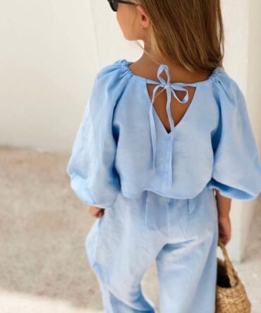 Ensemble en mousseline bleu ciel